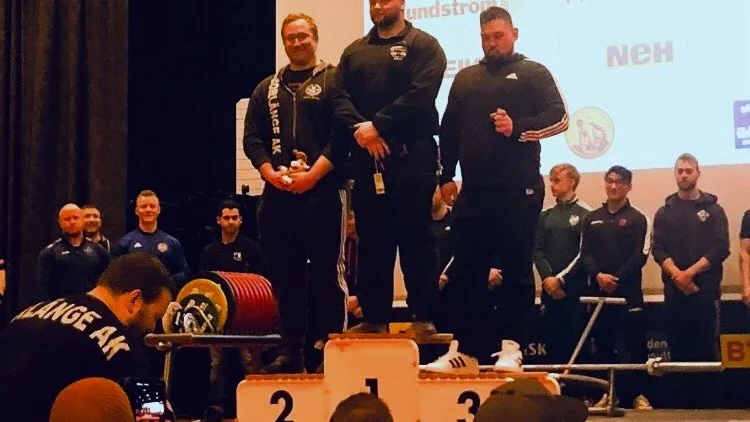 Joacim "Kotten" Kotomäki gjorde SM-debut i styrkelyft under SM-veckan i Piteå - och gjorde succé. SM-brons i debuten.