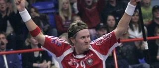 Kohonen historisk - Kim Johansson bänkad