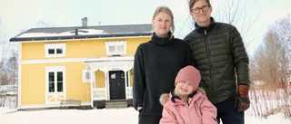 Släktgården får nytt liv i familjens händer – hönor har flyttat in: "Det har varit ett intensivt år"