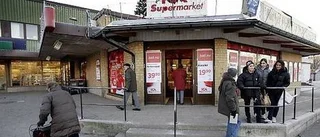 Tioåring rånad när han köpte glass