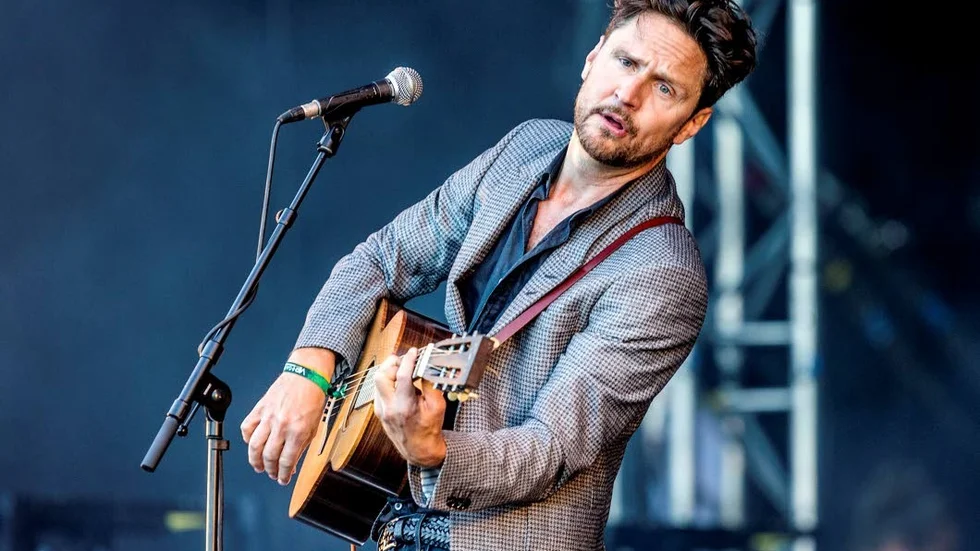 Moneybrother spelade i Uppsala sommaren 2017, som en del av turnén "Let's spend the night together".
