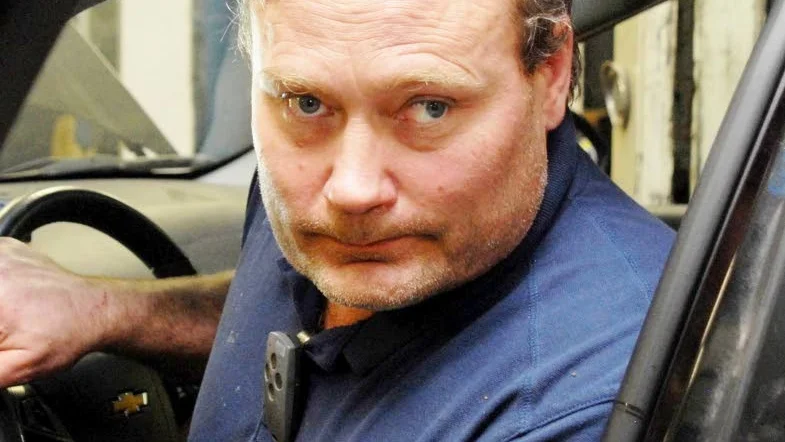 Mikael Schenning.