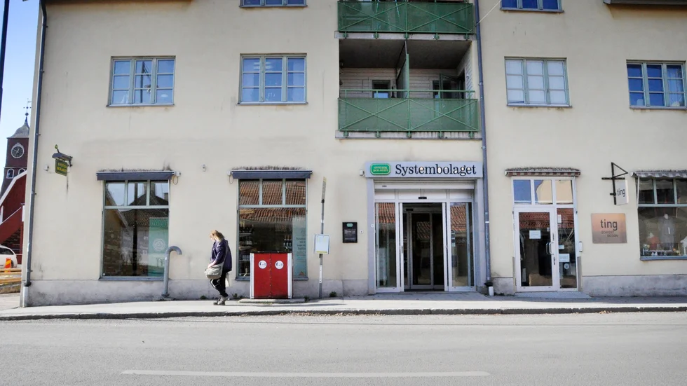 Systembolaget har flyttat runt en del i Öregrund, senast på 90-talet. Nu skulle en ny flytt kunna vara aktuell.
