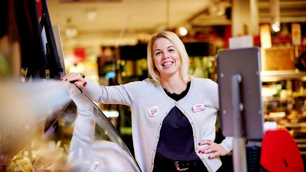 Ica-handlaren Karina Berglund Douhan har nya mål i sikte. Nyligen startade hon ett investmentbolag tillsammans med fyra andra kvinnor. Första investeringen blev hotellanläggningen Dragon Gate i Älvkarleby.