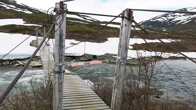 Bron över Gorsajohka var förfallen och är numera borta.
