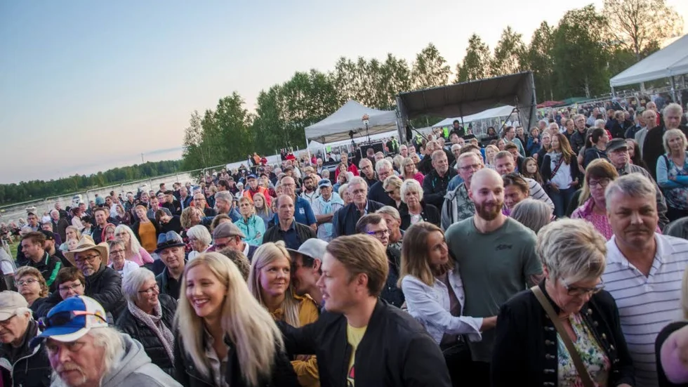 Sommarfesten i Kalix är den enda festivalen med jämställd lineup. Elisabeth Rosenbrand undrar om det blivit ute att bry sig om jämställdhet.