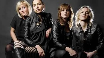 Sahara Hotnights släpper sitt starkaste album sedan debuten.