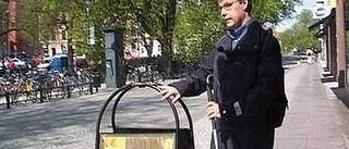 ''Kul - så länge inte nå'n ramlar i maten!''