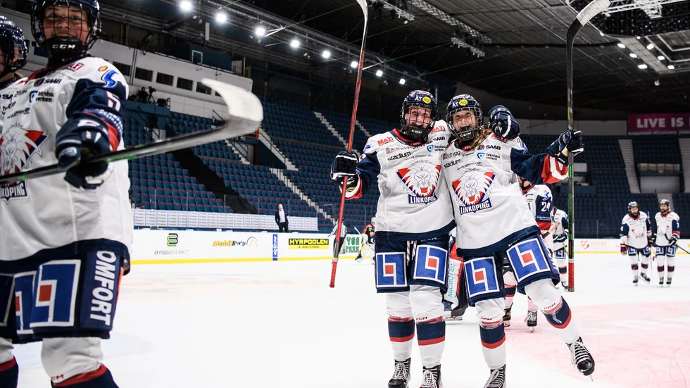 Marthe Brunvold och Emelie Kruse Johansen.