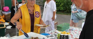 Historisk parad lockade i Öregrund