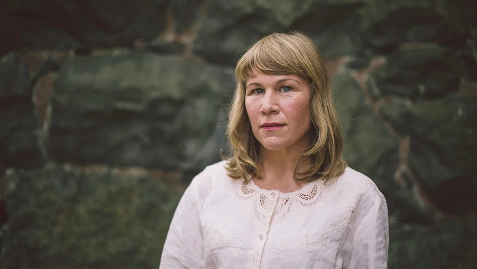 Jenny Andreasson (född 1973) är regissör. Hon var anställd på Dramaten i Stockholm åren 2010–2020. "Teatern" är hennes första roman.