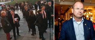 Dramatik när landstingsråd tackades av