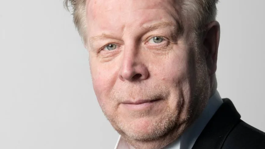 Konsert. Uppsala Blåsarsymfonikers chefsdirigent Leif Karlsson.