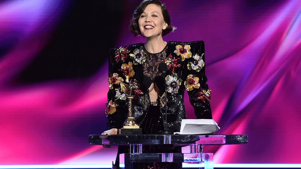 Maggie Gyllenhaal hade en bra kväll på Film Independent Spirit Awards och tackade Netflix på galan.