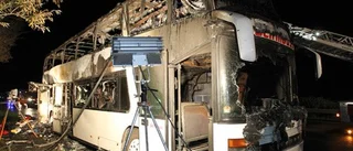 Uppsalaungdomar i brinnande buss på Autobahn