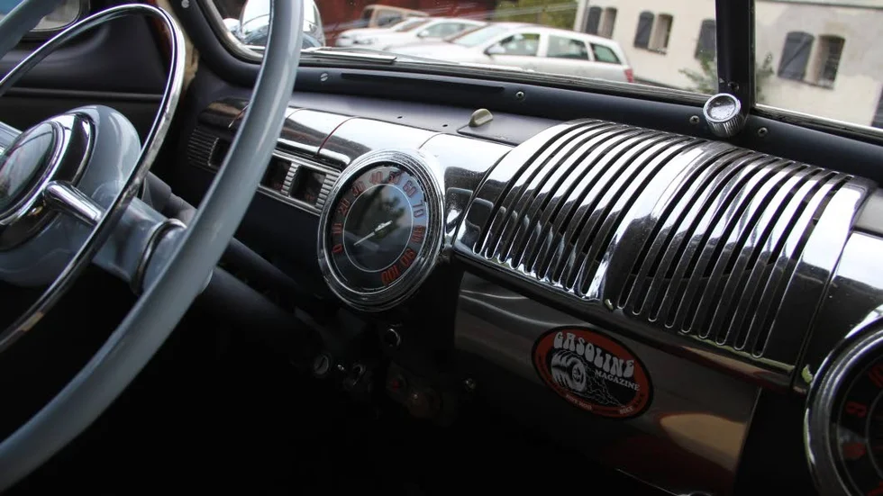 De gamla detaljerna på Volvon - 56 är läckra och väcker nostalgikänslor.