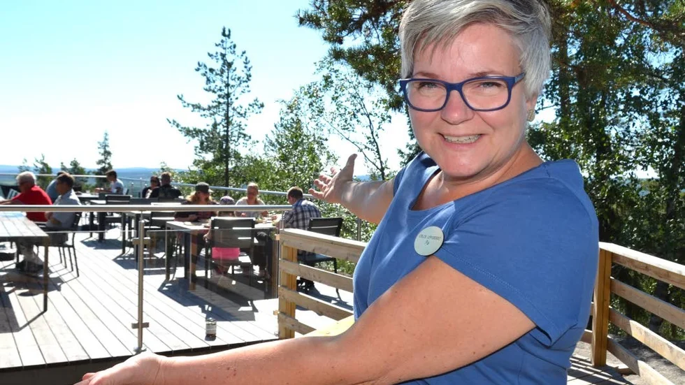 "Det har varit en fantastisk tid på en magisk plats. Men vi kommer att fortsätta använda Luppioberget under våra smakvandringar", säger Pia Huuva som nu stänger restaurang Utblick.