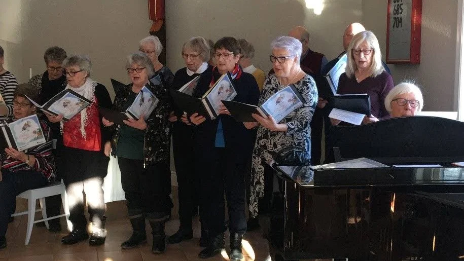SPF-kören, i vanliga fall 25 röster stor.