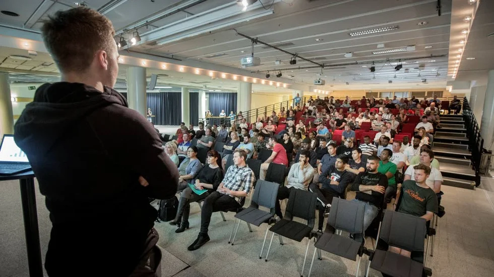 Northvolt fick dela upp informatinsträffen i två delar för att alla skulle rymmas i lokalen.