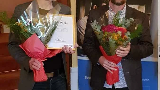 "Han har lärt mig att dra fördel av min personlighet och bygga vidare på mina styrkor", säger Samuel Hellström om sin mentor Keith Sivenbring.