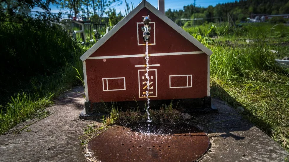 Kommunen har ordnat ett eget litet "pumphus" vid odlingslotterna.