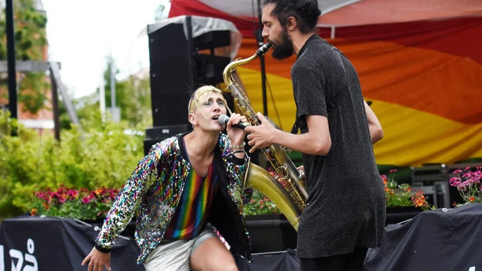 Hampus Carlsson uppträdde på Luleå Pride strax efter paraden