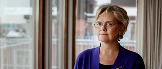 Carola Lemne bör avgå