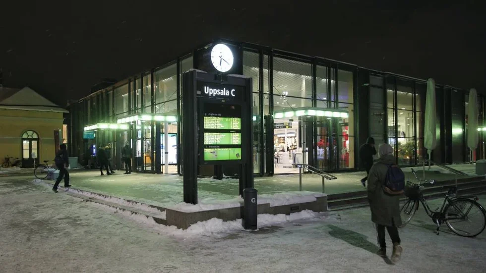 Resecentrum med befintliga skjutdörrar.