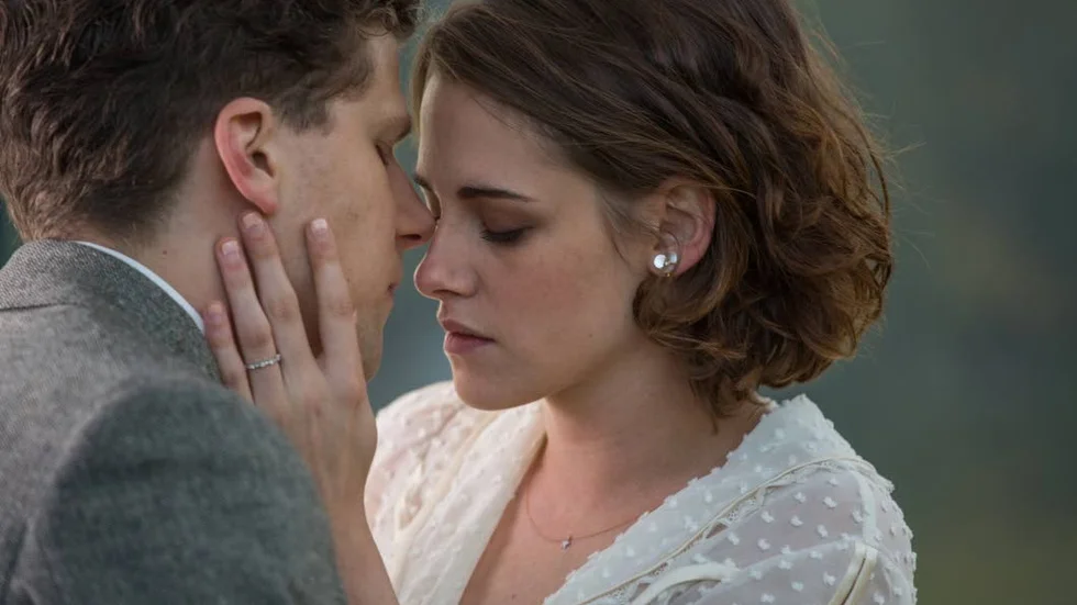 Jesse Eisenberg & Kristen Stewart