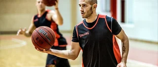 Preuss öppnar för en center