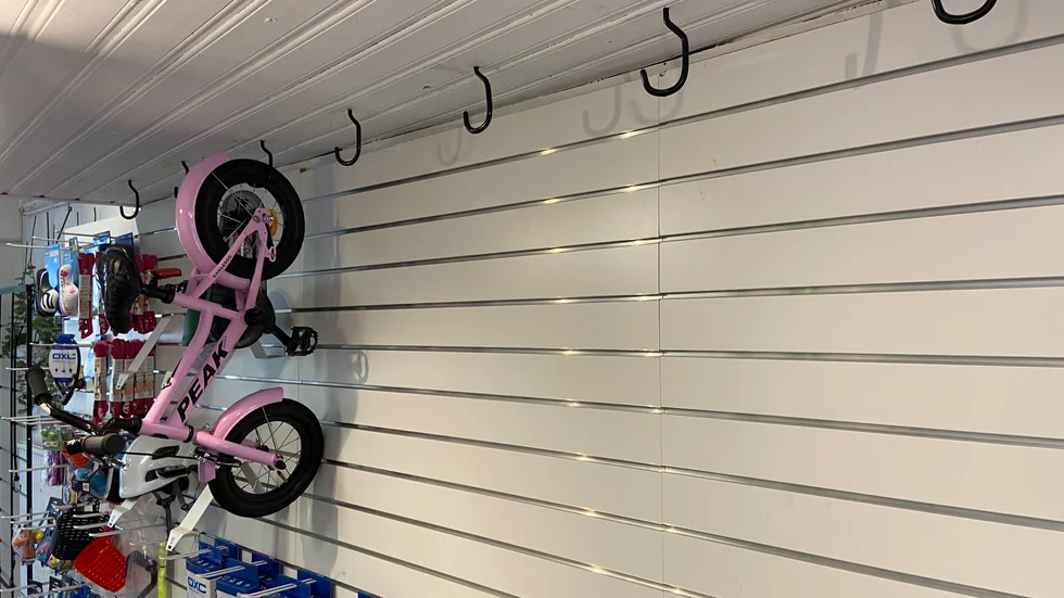 När det gäller barncyklar kan det råda brist på vissa tumstorlekar. 