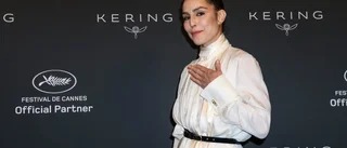 Noomi Rapace hoppar från klippkanten