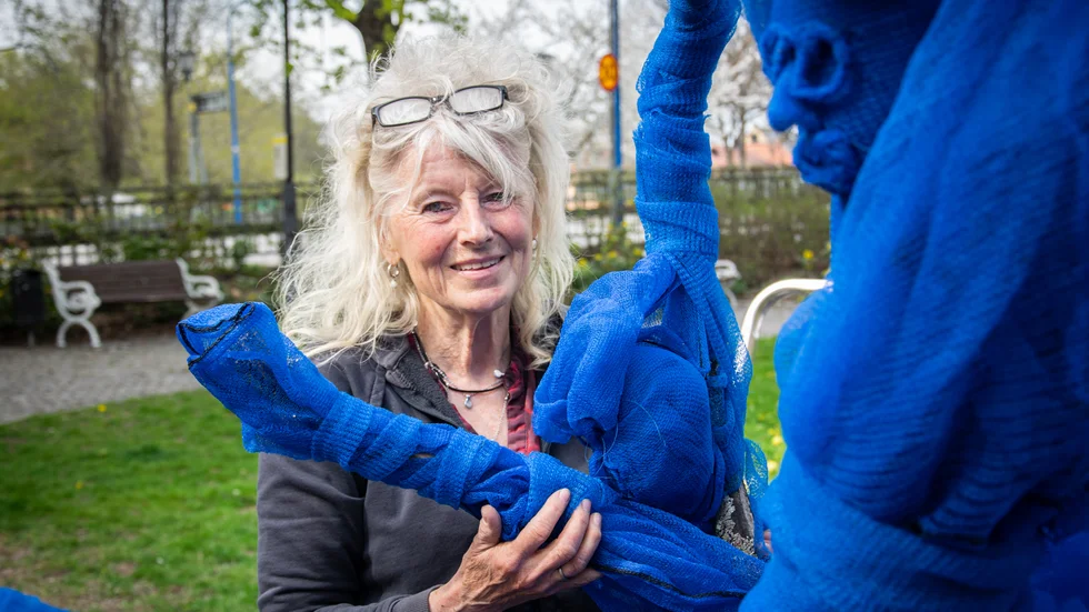 Eva Högberg har använt sig av byggnät till sitt konstverk.