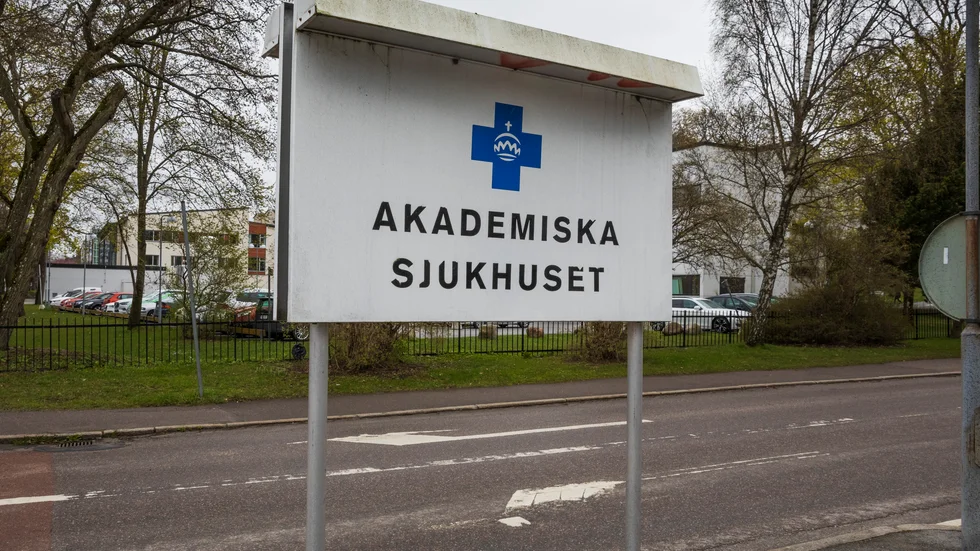 För svårt sjuka patienter med komplexa behov räcker ibland inte hälso- och sjukvård på primärvårdnivå, skriver socialcheferna/vård- och omsorgscheferna i länets åtta kommuner.