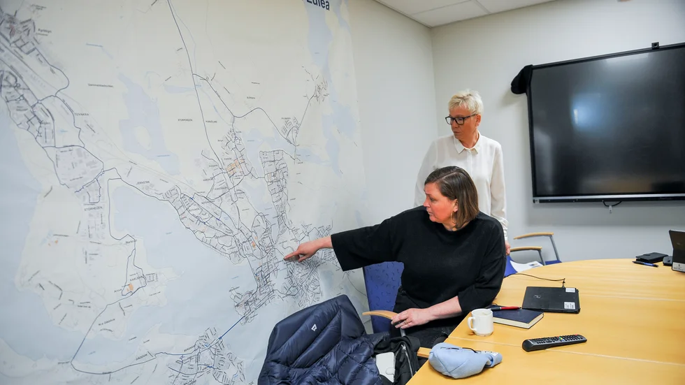 Petra Viklund och Marianne Kallin anser att Östra länken är ett mycket komplext projekt och att det därför är rätt upphandlingsmetod och arbetssätt som kommunen valt.