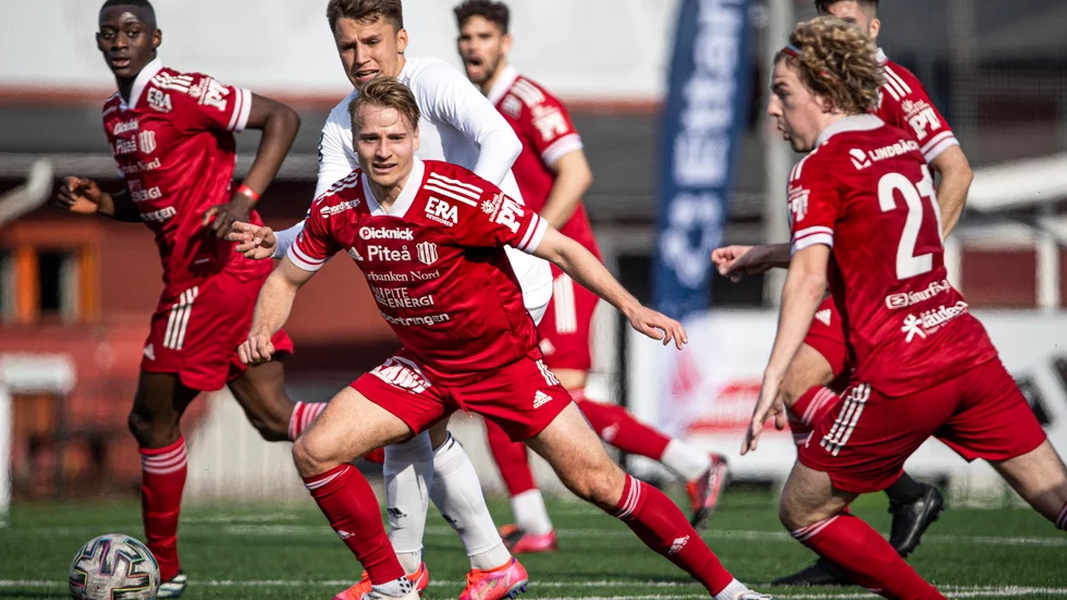 Piteå IF har drabbats av covid-19 i truppen. Nu är läget kanske på väg att ljusna. 