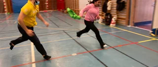 Spökboll och poliser på Streetgames i Årby: "Det är verkligen helt magiskt det de gör för barnen"