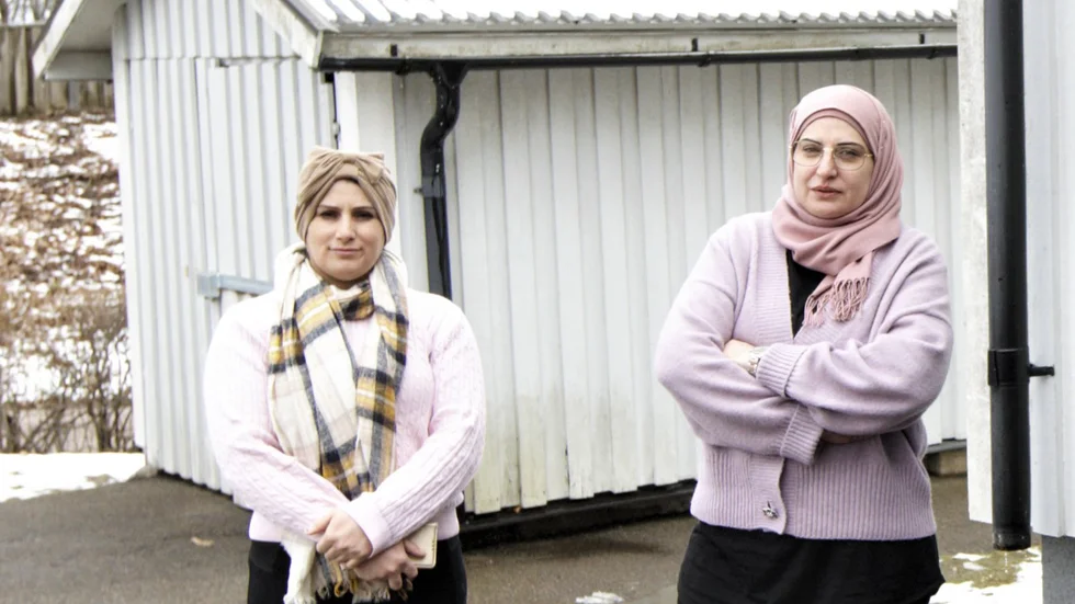 - Det bästa är samhörigheten att man umgås med nära och kära, säger Kafaa Almamo (th) här tillsammans med Anas Tahil (tv).