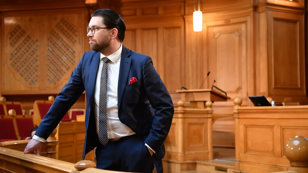 SD-ledaren Jimmie Åkesson vet förstås vad han vill ha som betalning för att stötta en regering, men han och hans parti behöver inte berätta det... än.