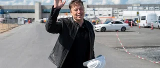 Elon Musk i rätten om ägarskap i Tesla