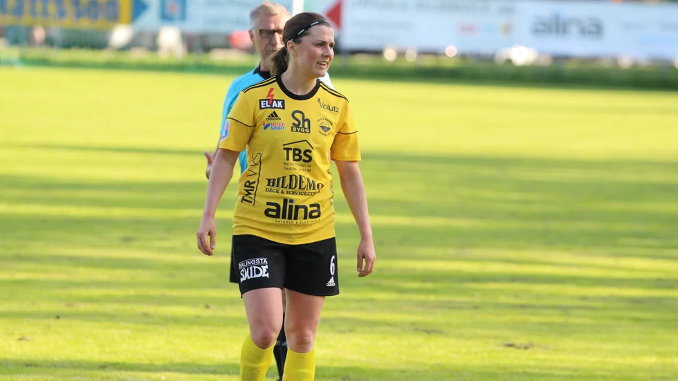 Caroline Lundberg hittade målet till slut efter att ha både träffat ribban och en stolpen. Arkivbild.