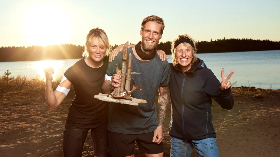Dennis Johansson vann årets "Robinson"-final över Joanna Swica och Annki Nilsson. Pressbild.
