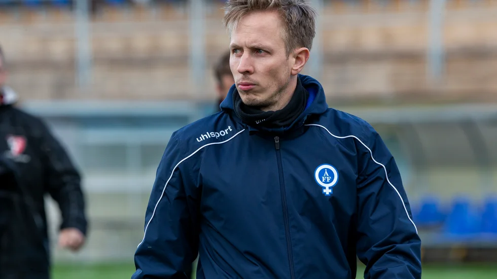 Jesper Ny, tränare i ÅFF, känner att laget fick en tydlig boost av första segern för säsongen i förra omgången.