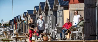 Varm gemenskap vid stugorna på Bondöns marina: "Det här stället har hjälpt mig att överleva vintern"