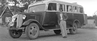 Den gamla bilden: Idag är det busschaufförens dag – det firar vi med lite bilder