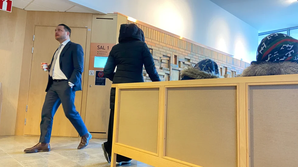 Peter Dahlqvist, som försvarar den 23-åring som misstänks för mordet, anser att DNA-spåret på tomhylsan är intressant.
