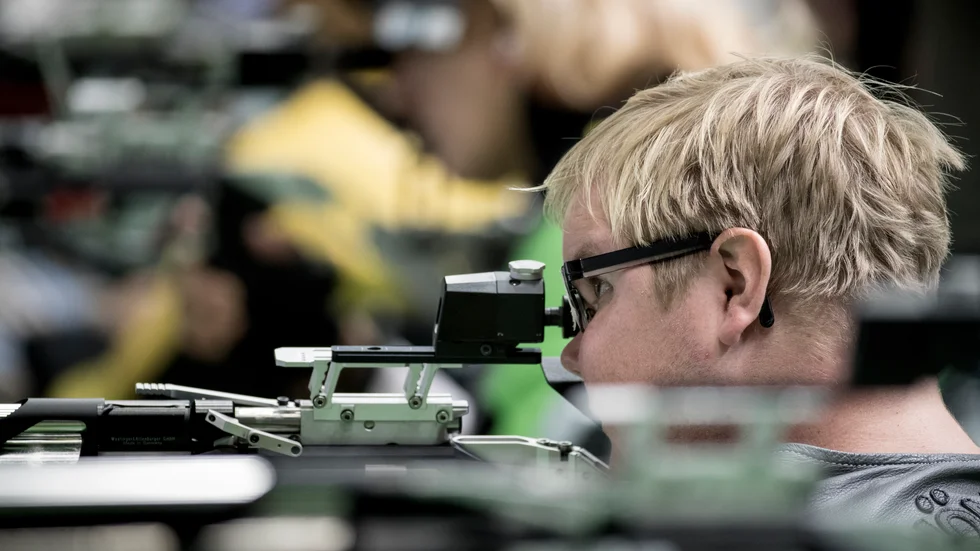 Svenske skytten Philip Jönsson tog guld i Paralympics. Arkivbild.