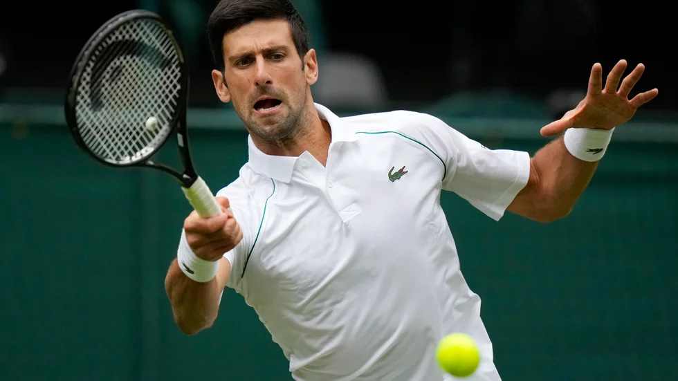 Novak Djokovic är klar för tredje omgången i Wimbledon.