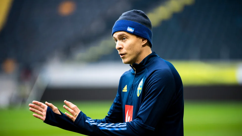 Victor Nilsson Lindelöf under måndagens landslagsträning.