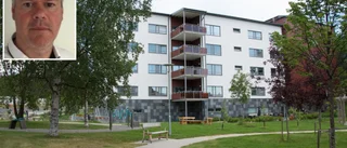Åldring föll från fönster på boendet – vårdas på sjukhus